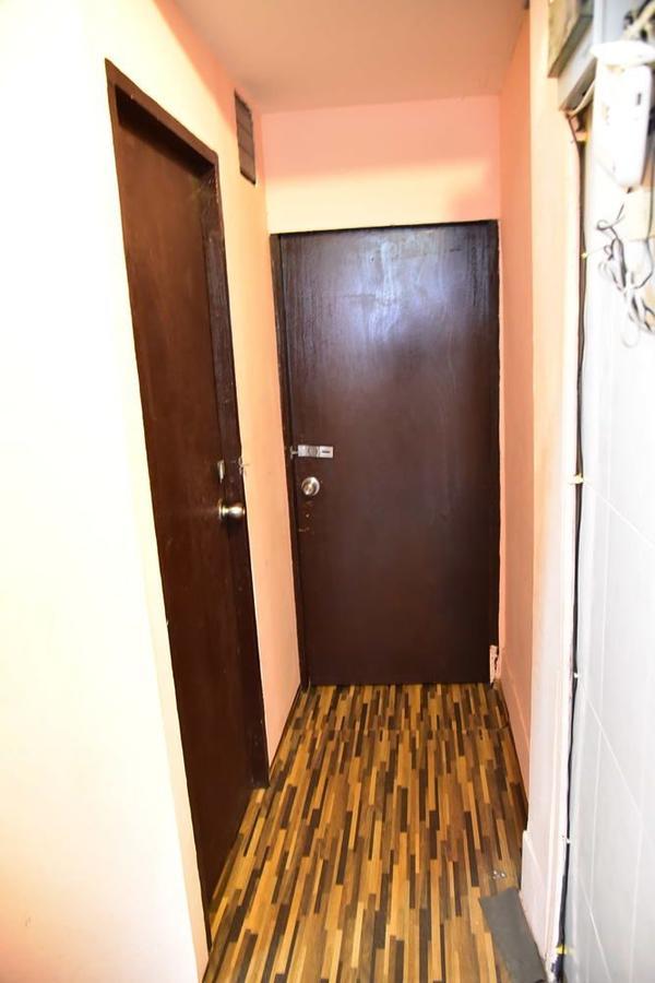 Big Orange Localstay At Siam Бангкок Экстерьер фото