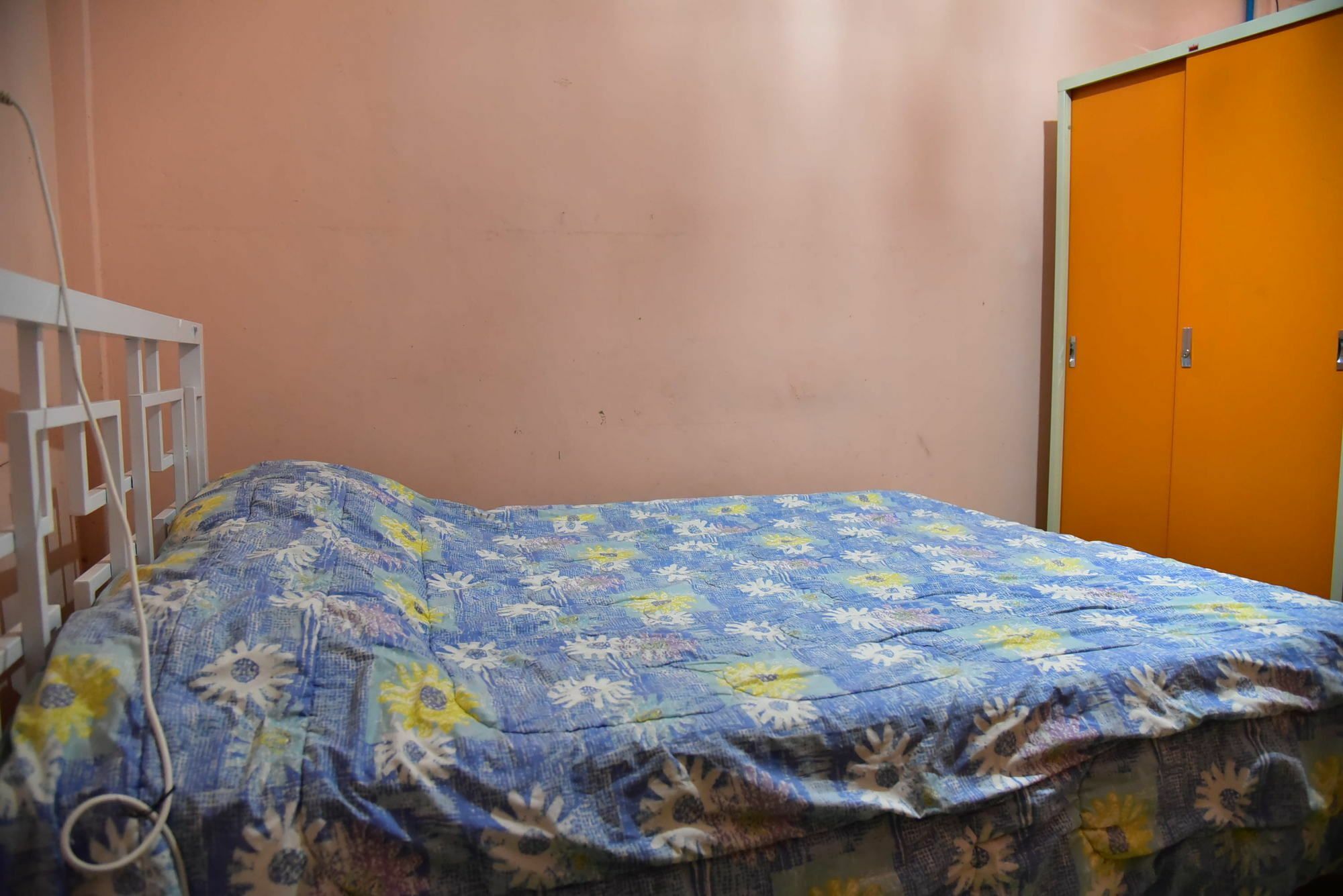 Big Orange Localstay At Siam Бангкок Экстерьер фото